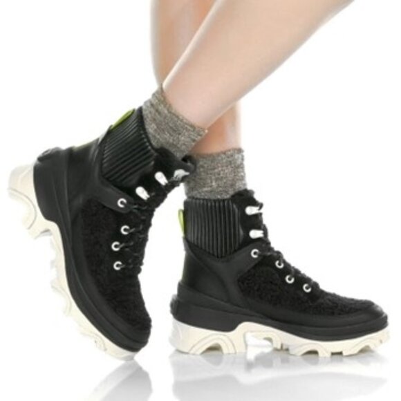 Sorel Brex Cozy Lace Up Boots Leather Faux Fur Booties Black Sea Salt Size 7 NEW - Picture 1 of 7